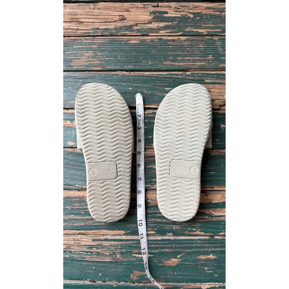 Unbranded Sage Green Slide Sandals Minimalist Slip On Flat Shoes Size 5
